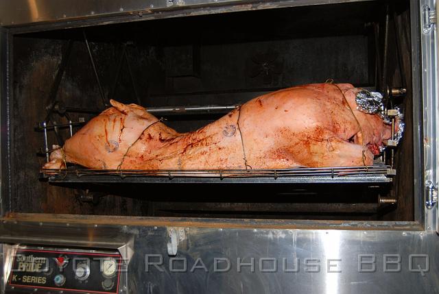 2008_pigroast_006.jpg